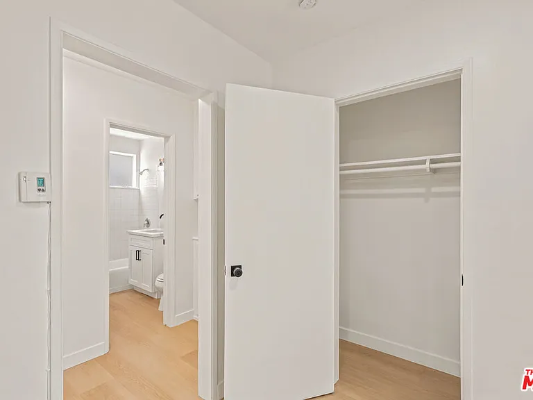 11825 Iowa Ave #1 — Photo 12