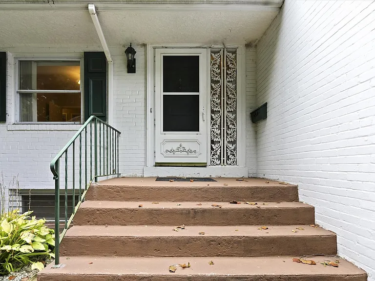 3503 E West Hwy — Photo 44