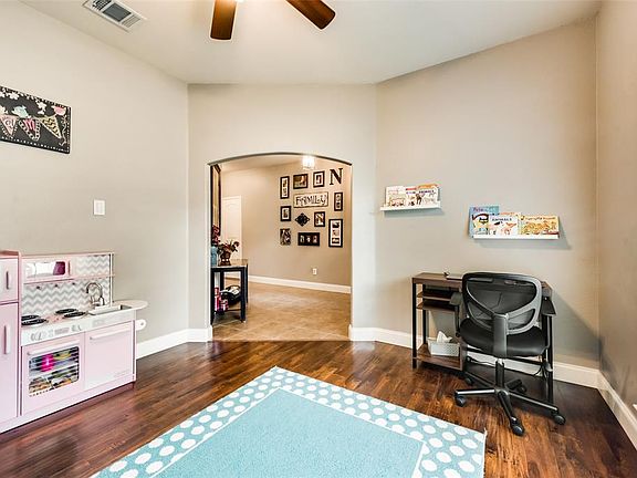 5th image of 9708 Mulligan Dr