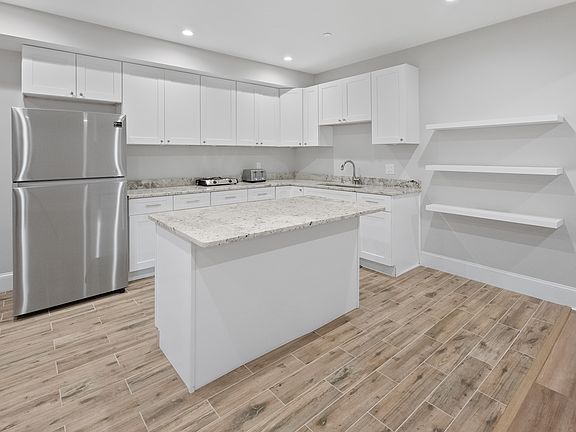 3rd image of 10006 Dickens Ave #Basement