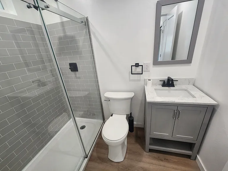 328 Edgehill Ln #2 — Photo 13