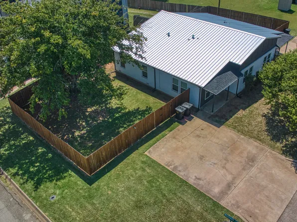 1715 Woodard Ave APT A, Cleburne, TX 76033