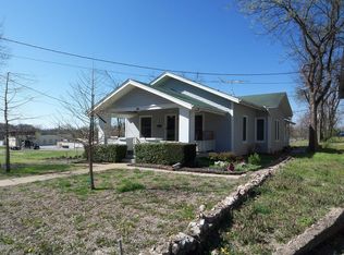 615 E Twin Springs St, Siloam Springs, AR 72761