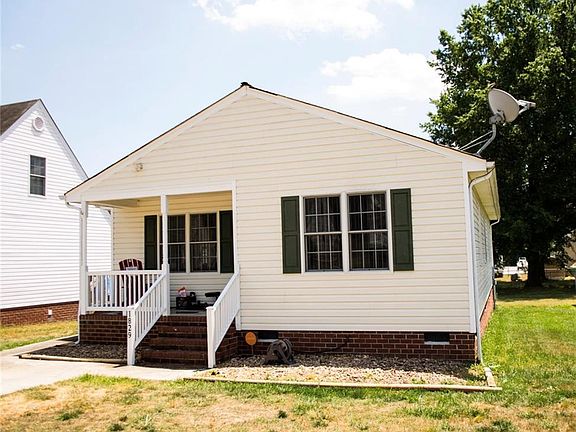 2nd image of 1829 New Lincoln Cir