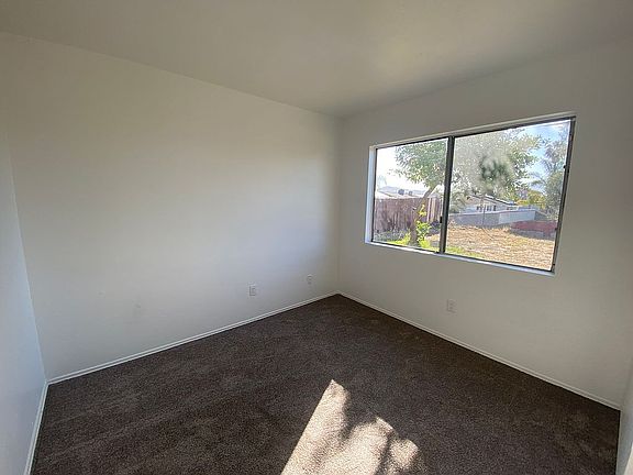 5th image of 965 Marjorie Dr