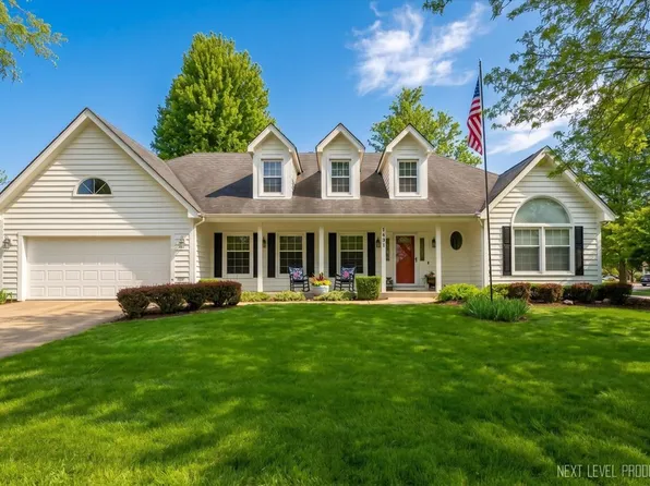 1431 Terrance Dr, Naperville, IL 60565