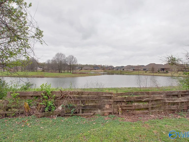 2042 Rosebury Ln SW — Photo 46