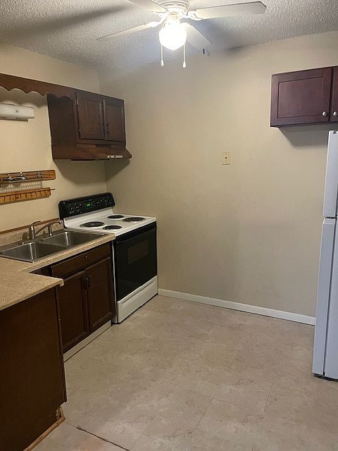 1st image of 1101 NW Aurora Ave #6