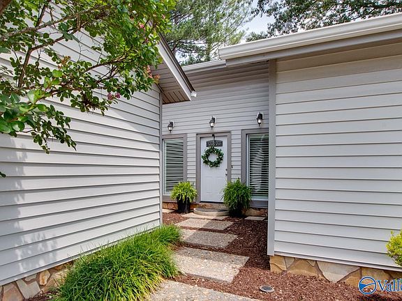 3rd image of 1908 Spanish Oaks Dr SE