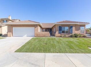 35840 Rhone Ln, Winchester, CA 92596