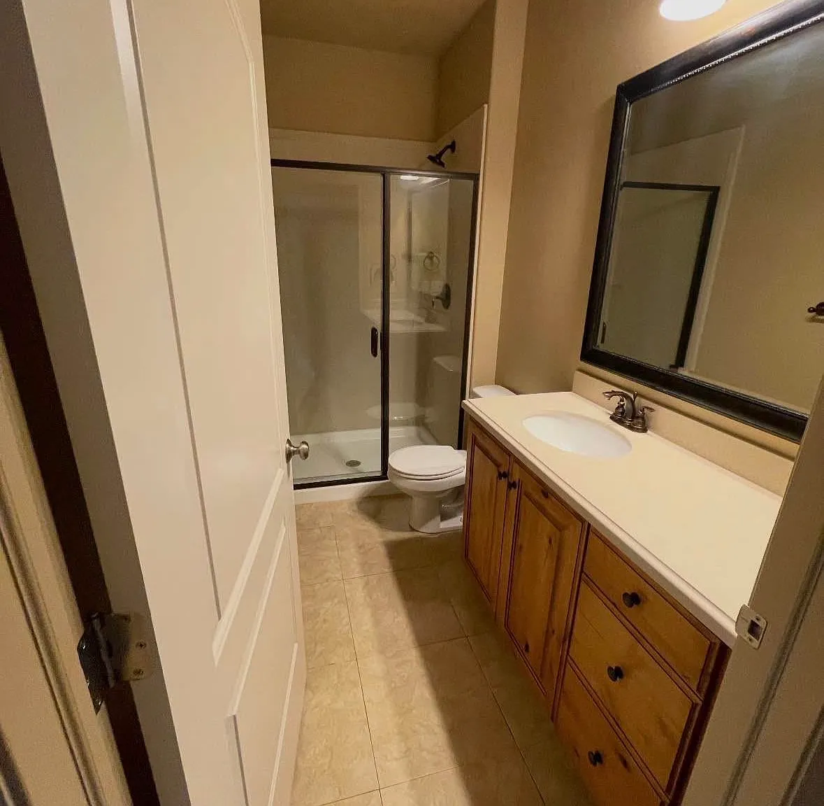 3 bed, 1450 sqft, $1,925 — Photo 2