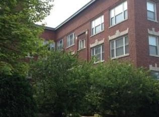 4632 N Racine Ave #P3, Chicago, IL 60640
