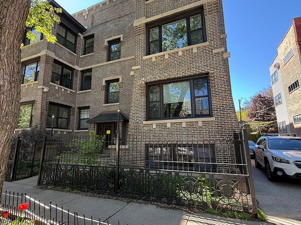 1st image of 857 W Ainslie St APT G
