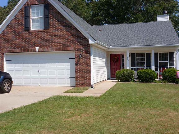 4th image of 864 Thornbird Cir