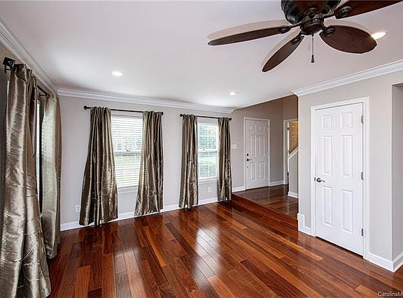 2nd image of 13616 Krislyn Woods Pl