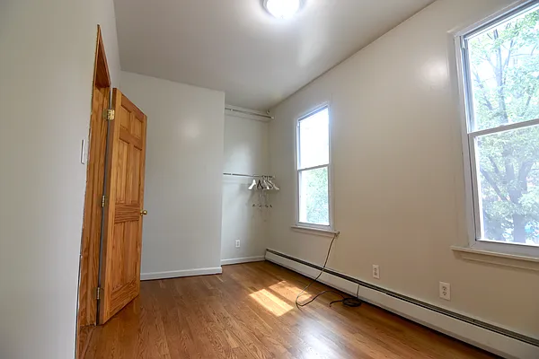 Rented by Triplemint | media 24