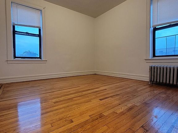 5th image of 24-60 32nd St #5B