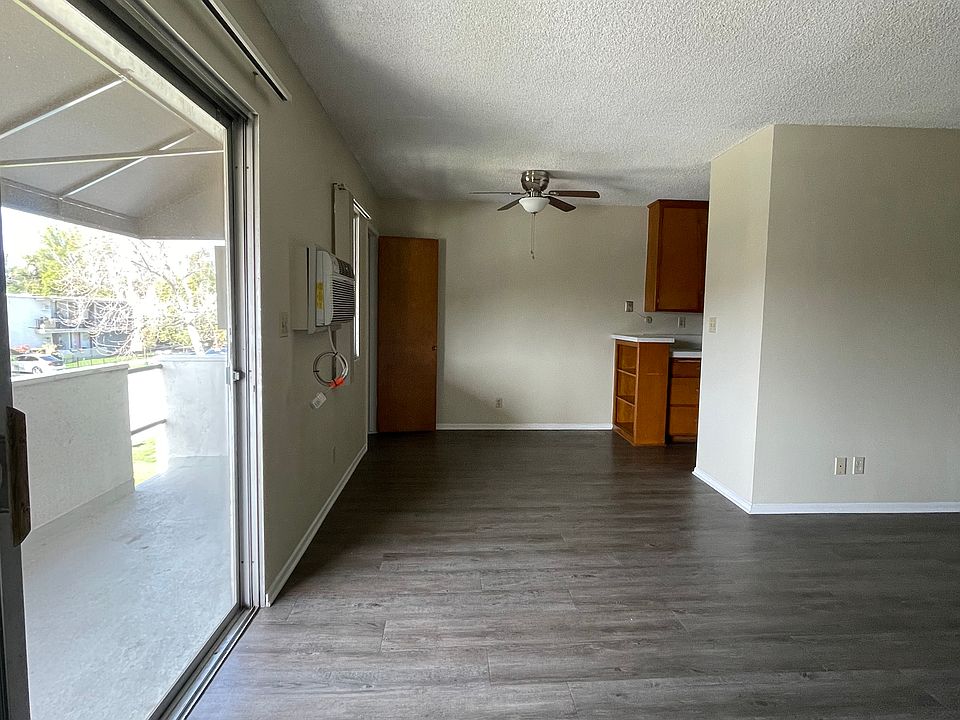 1st image of 7019 Vassar Ave #207