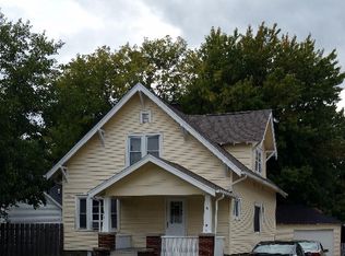1410 S Wenona Ave, Bay City, MI 48706