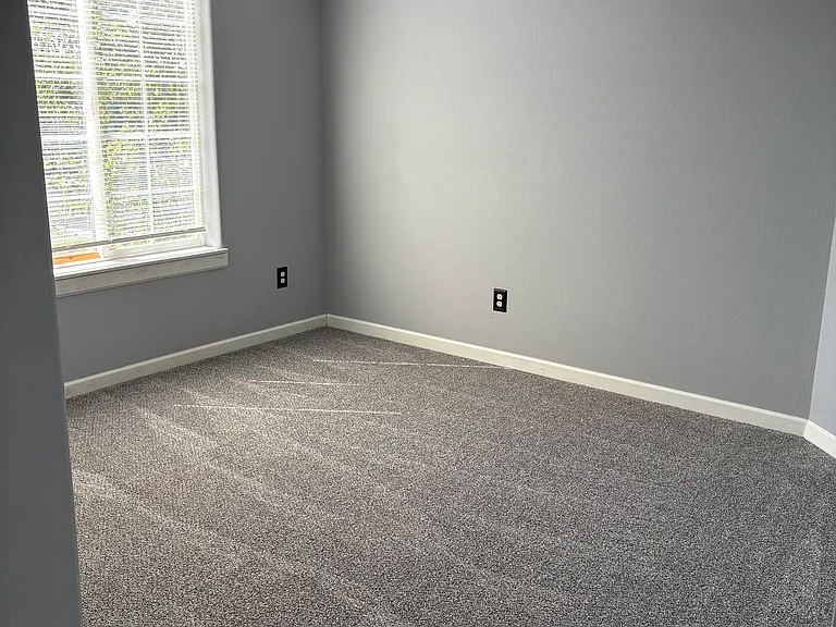 2204 Rosemont Pl S — Photo 12