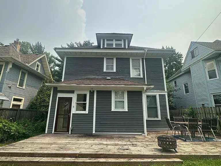 453 Wheeler St N — Photo 26