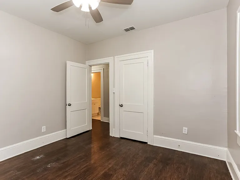 914 Allison St — Photo 14