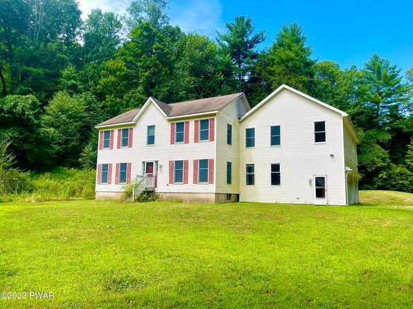 Homes For Sale Near Wayne Highlands Middle School - Honesdale PA | Zillow