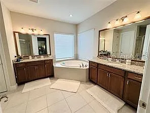 15155 Canoe Pl — Photo 31