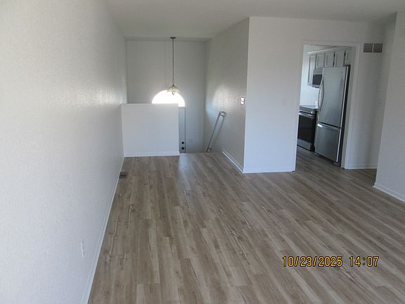 4th image of 8622 N Mersington Ln