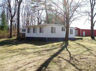 14362 Bartz Rd, Hubbard Lake, MI 49747