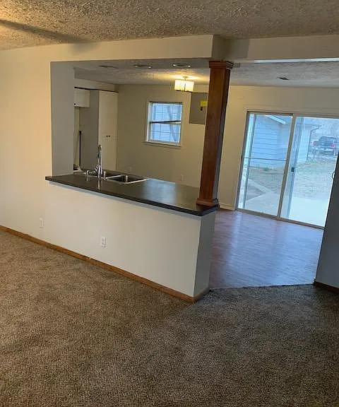 1724 N Moyle St — Photo 5