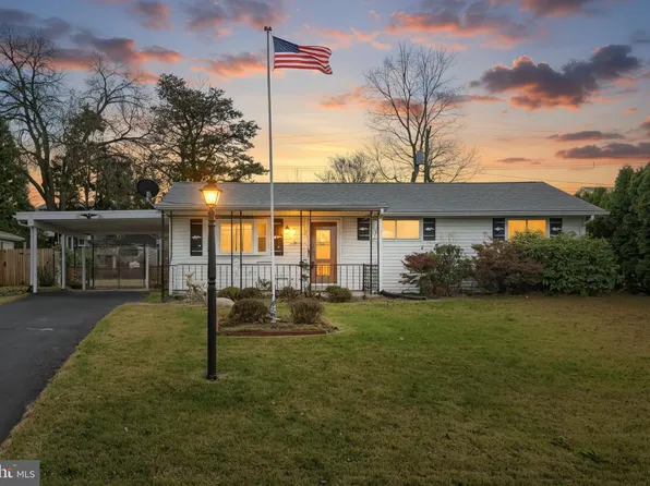 3120 Robin Rd, York, PA 17404