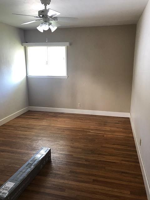 1st image of 2076 McCollum St