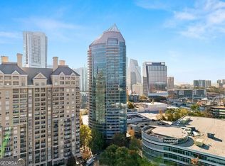 3338 Peachtree Rd NE APT 903, Atlanta, GA