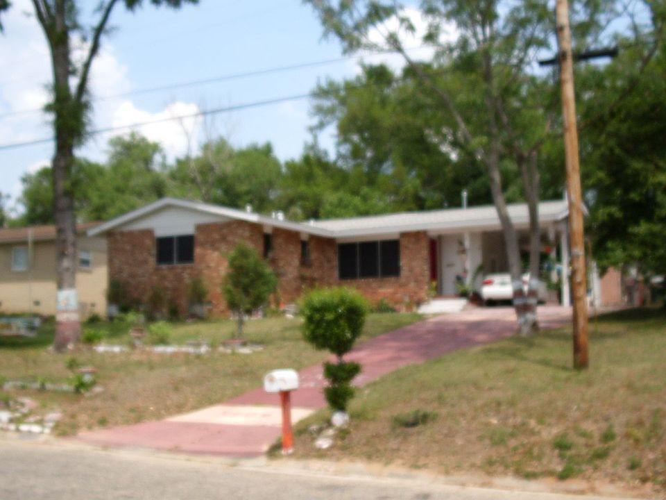 2nd image of 5804 E Shore Dr