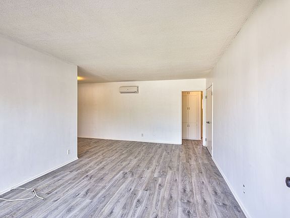 5th image of 1035 N Sierra Bonita Ave APT 7