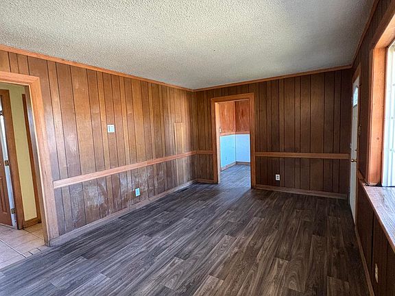 4th image of 420 Gomez Ave NE