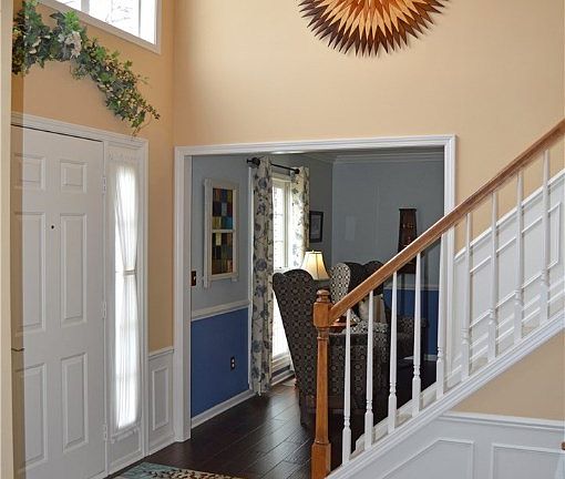 5th image of 19074 Blue Spruce Dr