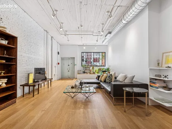 97 Crosby Street image 3 of 14