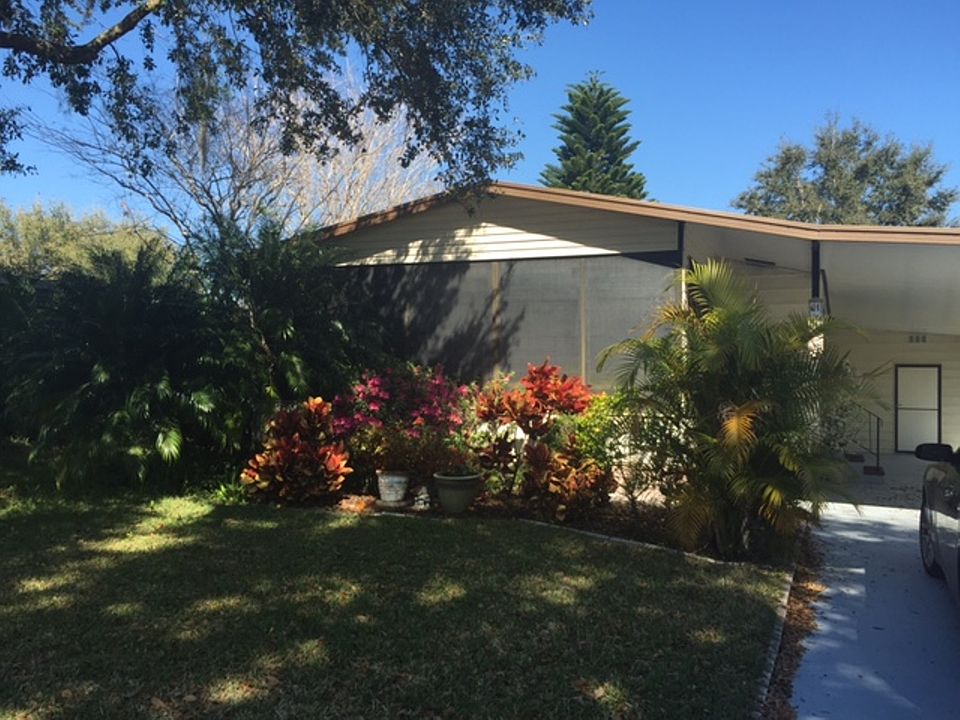 1st image of 16651 Daeza Dr