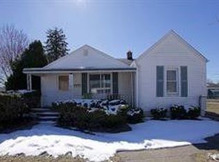 25607 Midway St, Dearborn Heights, MI 48127