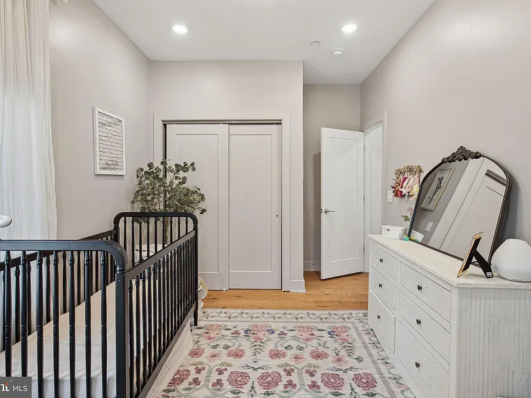 2224 Amber St #4 — Photo 27
