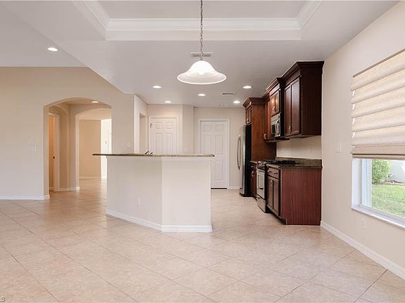3rd image of 9314 La Bianco St