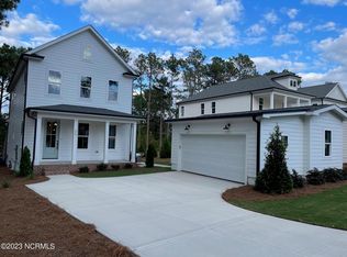 315 Braden Rd, Southern Pines, NC 28387