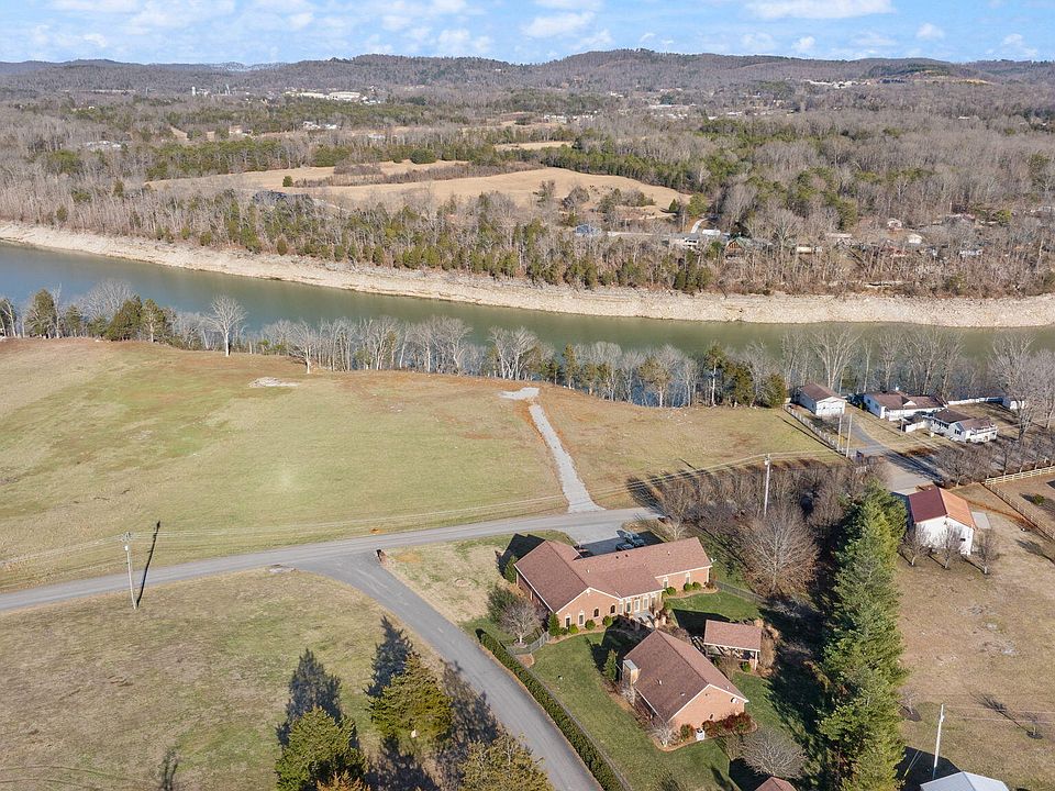 1st image of 1 Colyer Rd