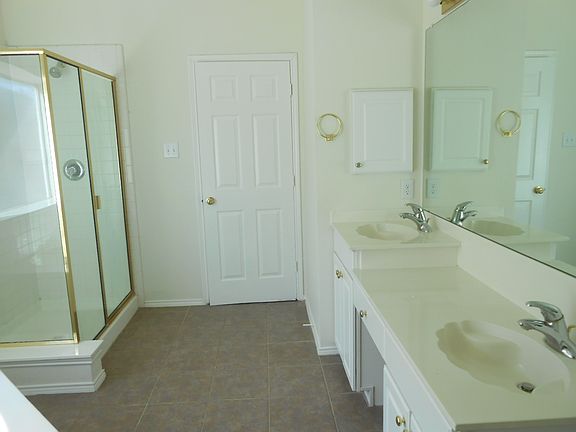 3rd image of 3413 Timber Brook Dr