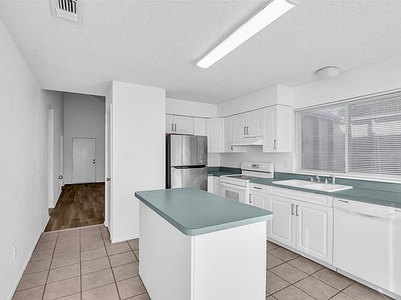 3rd image of 12429 S Dairy Ashford Rd #2429
