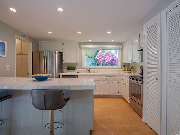5th image of 8945 Lindante Dr