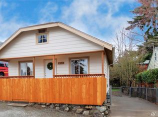934 N 102nd St, Seattle, WA 98133