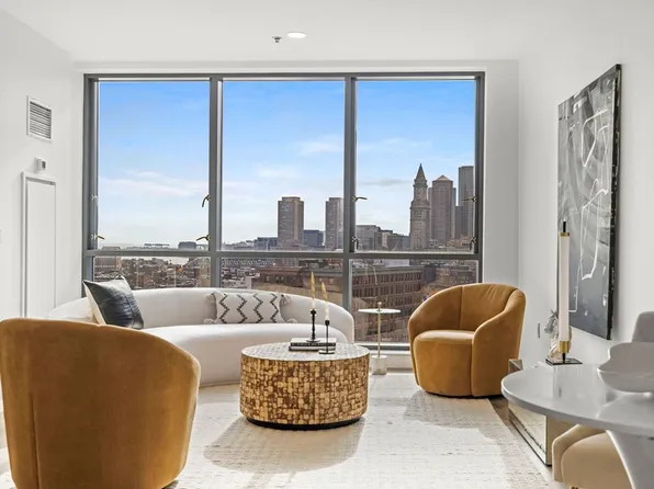 234 Causeway St APT 1111, Boston, MA 02114